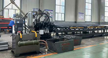 電力鐵塔生產(chǎn)廠家，電力鐵塔價格，光纜金具廠家